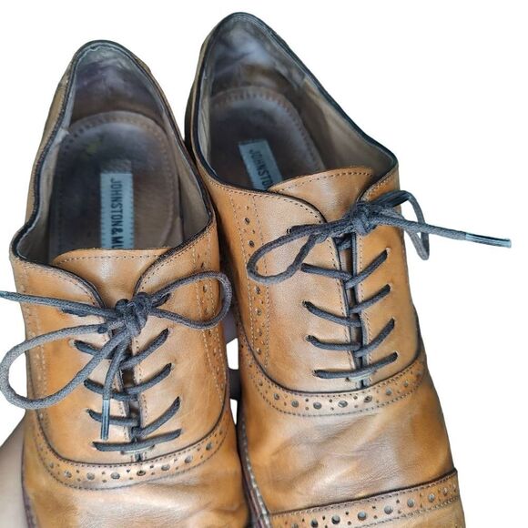 Johnston & Murphy Men’s Conard Cap Toe Leather Shoes